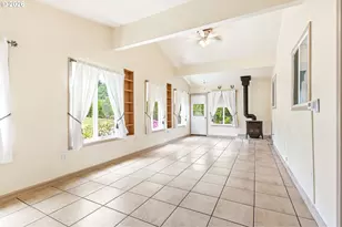 27148 Rowell Hill Rd, Sweet Home, OR 97386 - Photo 15