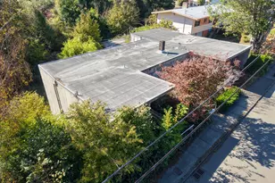 125 E 10th St, Coquille, OR 97423 - Photo 1