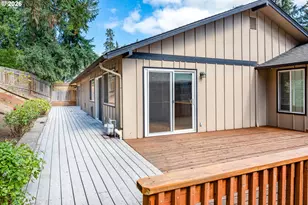 1760 Graham Dr, Eugene, OR 97405 - Photo 31
