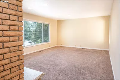 1760 Graham Dr, Eugene, OR 97405 - Photo 11