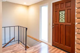 1760 Graham Dr, Eugene, OR 97405 - Photo 5