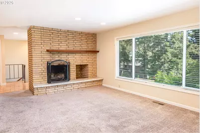 1760 Graham Dr, Eugene, OR 97405 - Photo 9