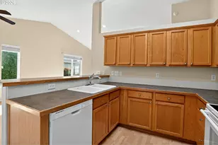 15087 Persimmon Way, Oregon City, OR 97045 - Photo 13