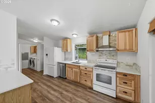 885 Lombard St, North Bend, OR 97459 - Photo 5