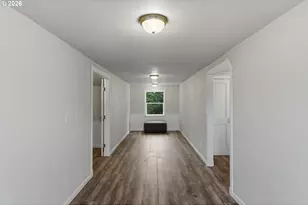 885 Lombard St, North Bend, OR 97459 - Photo 37