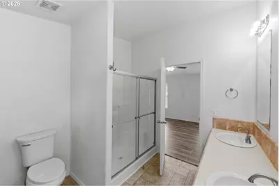 885 Lombard St, North Bend, OR 97459 - Photo 19