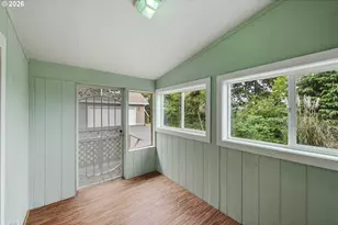 885 Lombard St, North Bend, OR 97459 - Photo 31