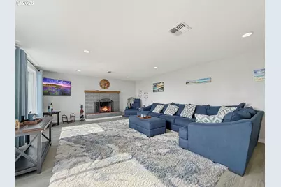 16009 Hannan Ln, Brookings, OR 97415 - Photo 3