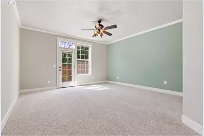 13405 SW Deergrove Ln, Portland, OR 97224 - Photo 17