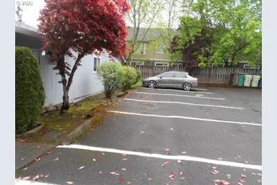 17165 SW Merlo Rd, Beaverton, OR 97003 - Photo 7