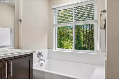 23830 SW Vermillion Dr, Tualatin, OR 97062 - Photo 27