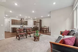 23830 SW Vermillion Dr, Tualatin, OR 97062 - Photo 5