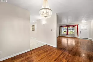 17705 NE Multnomah Dr, Portland, OR 97230 - Photo 9