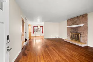 17705 NE Multnomah Dr, Portland, OR 97230 - Photo 3