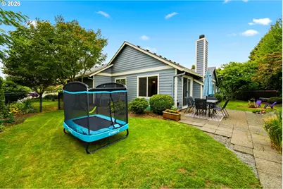1961 NE Coburn Dr, McMinnville, OR 97128 - Photo 5