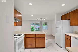 4017 Dillard Rd, Eugene, OR 97405 - Photo 13