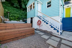 435 W Marine Dr, Astoria, OR 97103 - Photo 25