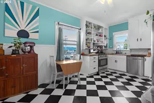 435 W Marine Dr, Astoria, OR 97103 - Photo 7