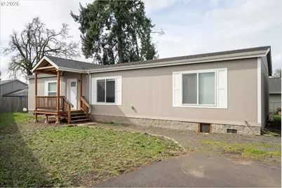 975 N 16th St, Cottage Grove, OR 97424 - Photo 3