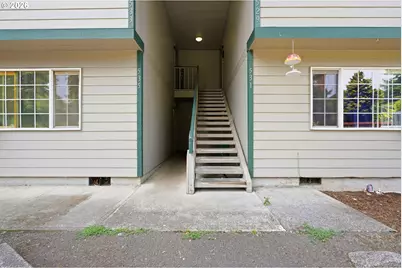529 S Maple St, Canby, OR 97013 - Photo 3