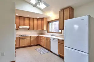 243 SE Harney St, Sheridan, OR 97378 - Photo 9