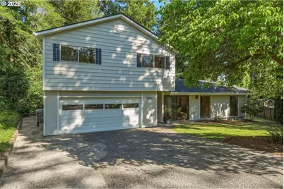 19872 White Cloud Cir, West Linn, OR 97068 - Photo 1