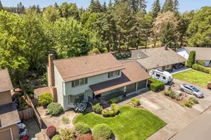 343 NE Hillwood Dr, Hillsboro, OR 97124 - Photo 35