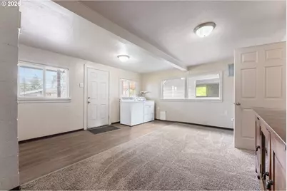 65851 N Bay Rd, North Bend, OR 97459 - Photo 25