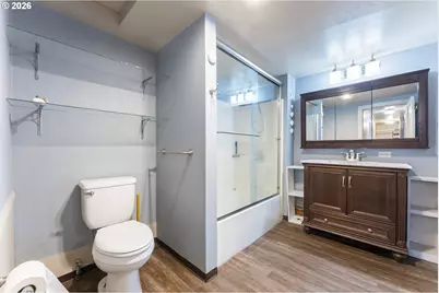 65851 N Bay Rd, North Bend, OR 97459 - Photo 19