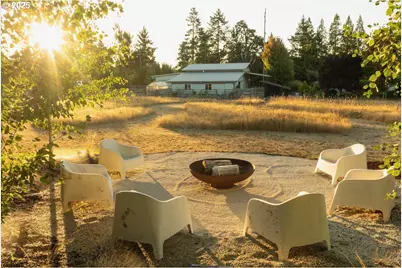 8720 SE Morgan Ln, McMinnville, OR 97128 - Photo 5