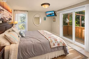 29661 Walker St, Gold Beach, OR 97444 - Photo 15