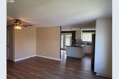 741 NW Jackson St, Hillsboro, OR 97124 - Photo 7