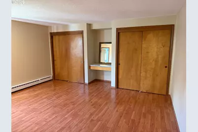 741 NW Jackson St, Hillsboro, OR 97124 - Photo 13