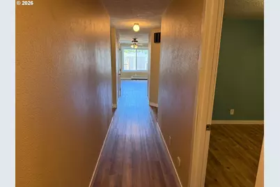 741 NW Jackson St, Hillsboro, OR 97124 - Photo 9