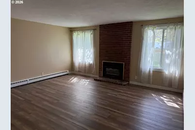 741 NW Jackson St, Hillsboro, OR 97124 - Photo 11