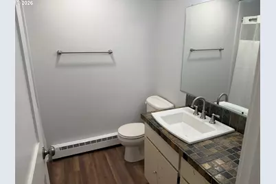 741 NW Jackson St, Hillsboro, OR 97124 - Photo 17