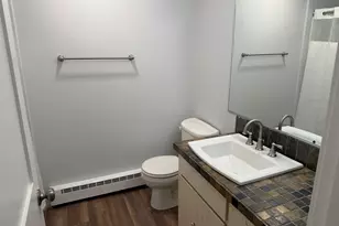 741 NW Jackson St, Hillsboro, OR 97124 - Photo 17