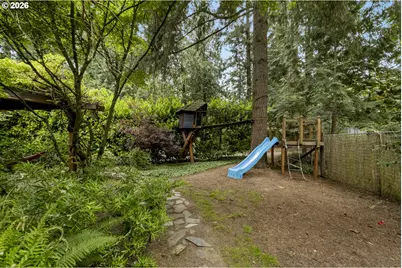 2595 SW 87th Ave, Portland, OR 97225 - Photo 7