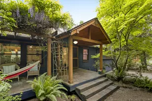 2595 SW 87th Ave, Portland, OR 97225 - Photo 3
