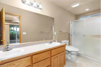 119 Lilly Ct, Sutherlin, OR 97479 - Photo 15