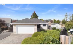 119 Lilly Ct, Sutherlin, OR 97479 - Photo 1