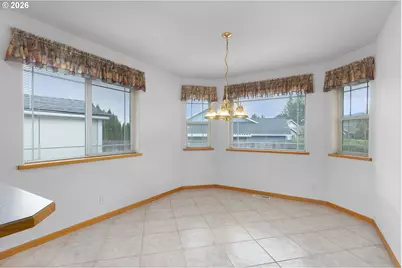 119 Lilly Ct, Sutherlin, OR 97479 - Photo 7