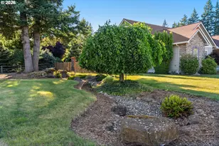 945 NW Angel Heights Rd, Stevenson, WA 98648 - Photo 35