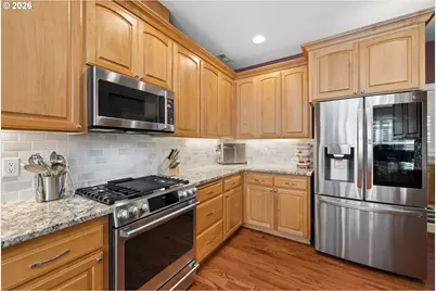 945 NW Angel Heights Rd, Stevenson, WA 98648 - Photo 13