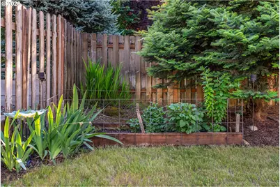 945 NW Angel Heights Rd, Stevenson, WA 98648 - Photo 33