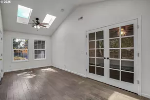 102 NE 156th Ave, Portland, OR 97230 - Photo 15