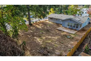 102 NE 156th Ave, Portland, OR 97230 - Photo 35