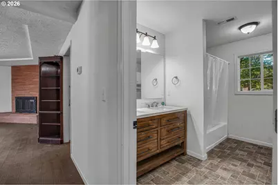 102 NE 156th Ave, Portland, OR 97230 - Photo 23