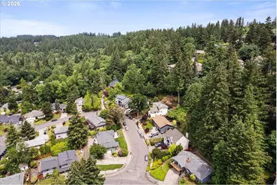 1450 Killarney Dr, West Linn, OR 97068 - Photo 45