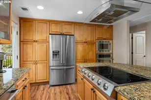 1450 Killarney Dr, West Linn, OR 97068 - Photo 19